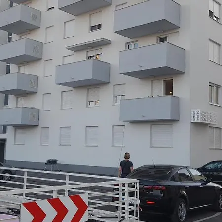 Ap Stella, Center Of Zadar, 2br, Parking Апартаменти *