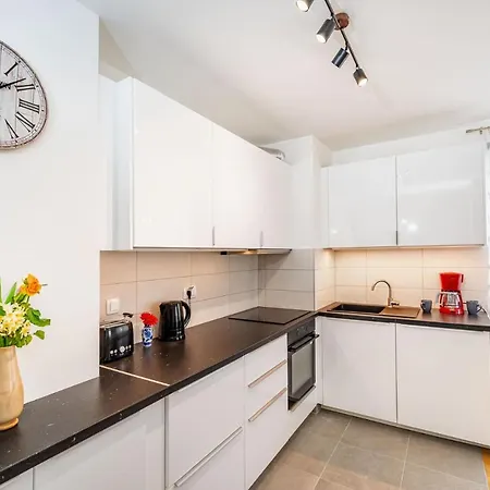 Ap Stella, Center Of Zadar, 2br, Parking Apartment