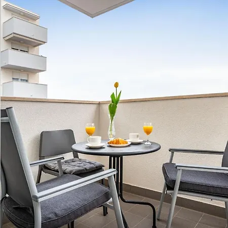 Ap Stella, Center Of Zadar, 2br, Parking 公寓 扎达尔